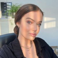 Anna Robert