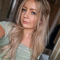 Holly Hodges