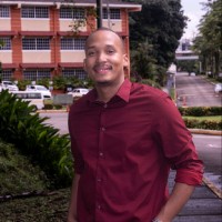Moisés Olivardía Rowe