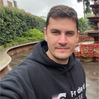 Vinicius Neuhauss Dos Santos