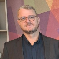 André Helfer