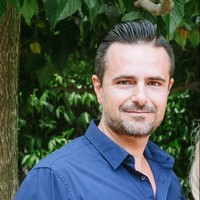 Carlos Segura