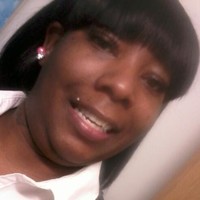 Symone Holmes