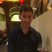 Luc Sienaert     MRICS