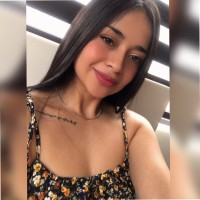 Estefanía Flores