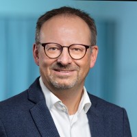 Dr. Bernhard Deufel