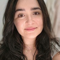 Gilda Caroline De Andrade Guimarães