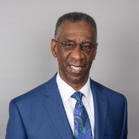 Stanley Tucker
