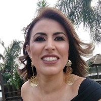 Claudia Reynaldo Guimarães Hobold