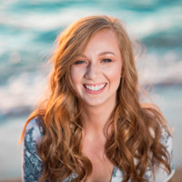 Hailey Metzler, Mba