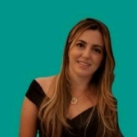 Marisa Farias Secanho