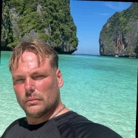 Patrik Roos