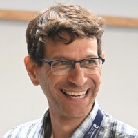 Ayal Zaks