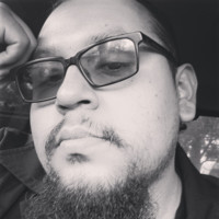 Ernesto Flores
