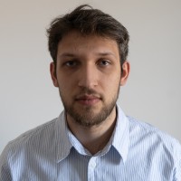Denis Ahratina