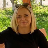 Оксана Комар