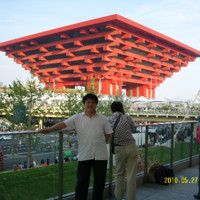李利新