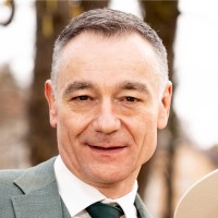 Daniel Walker