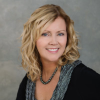 Suzanne Winters