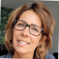 Esther Kunnen