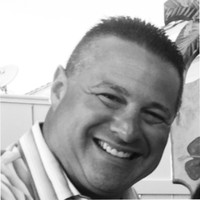 Robert Costaro