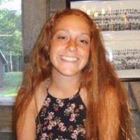 Haley Passov, Eit