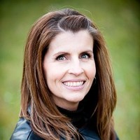 Jeannine Robert