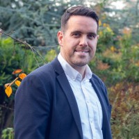 Robbie MacKillop DipPFS, Certs CII (MP and ER)