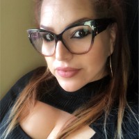 Mirna Flores