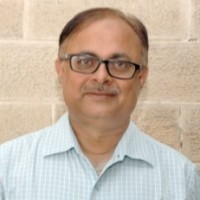 Dr.Manoj Trivedi