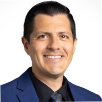 Leopoldo Zavala, Eit, Ms