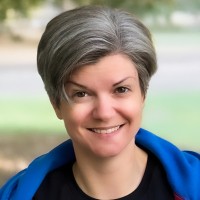 Lindsay Ayn