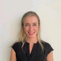 Angèle Dostie