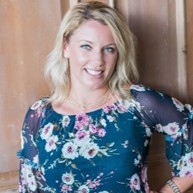 Katie Motley, Cis