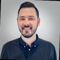 Christopher Stolzenberg, M.S.