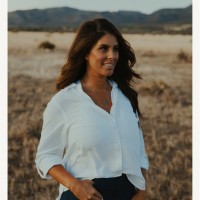 Shannon Dutton