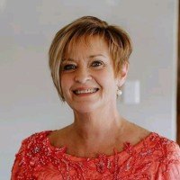 Diana Lindsay