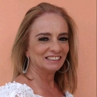 Rose Aguiar