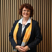 Mieke van den Hout - Peters