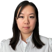 Gloria Pham