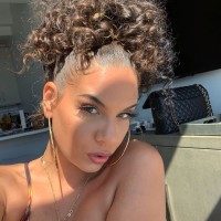 Violet B