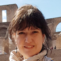 Simone Van Der Steen