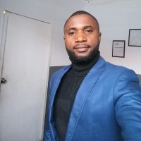 Amiral Claude Mpoyi