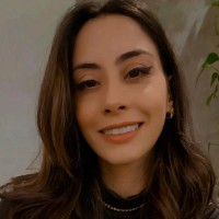Caroline Yazbek