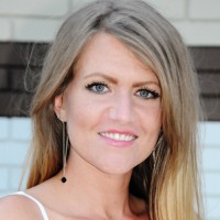 Melanie Maxine Davis