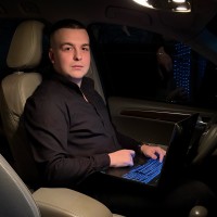 Володимир Мачкур