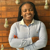 Thelma Komana