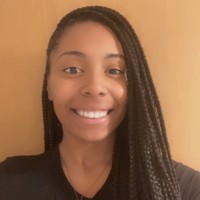 E'Moni Searcy