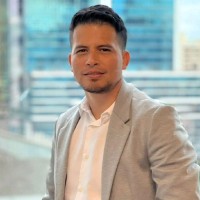 Allender Silveira Paris