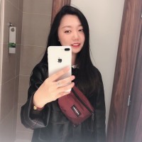 Oliya Wang